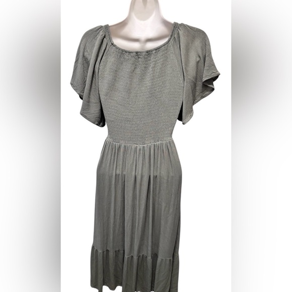 Baltic Born Felicity Smocked Midi Dress Sz S Dusty Sage Spring Summer Boho - Picture 6 of 10